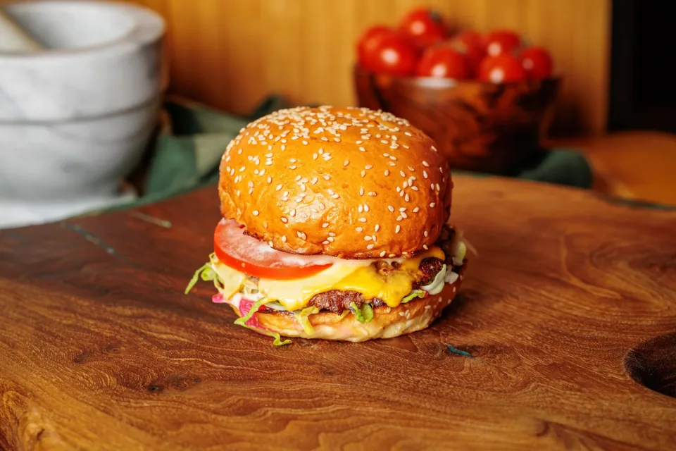 Burger făcut la Bătrânu' Sas